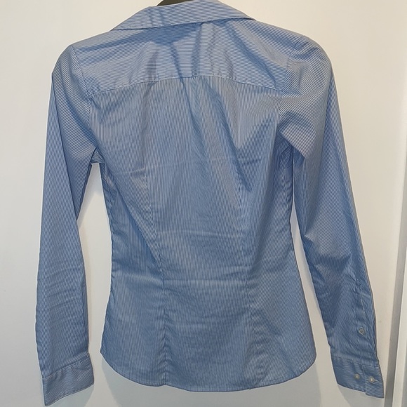 Women’s H&M button down - Picture 2 of 2